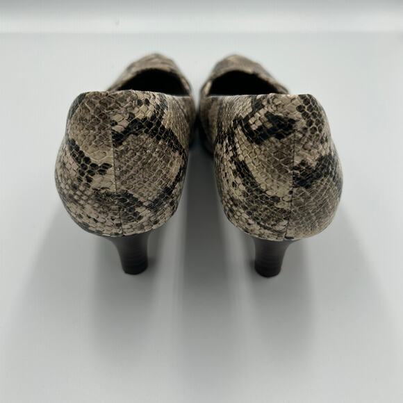 Clark’s Linvale Jerica Taupe Snake Print Leather Kitten Heel, Sz 9.5M - Picture 5 of 6
